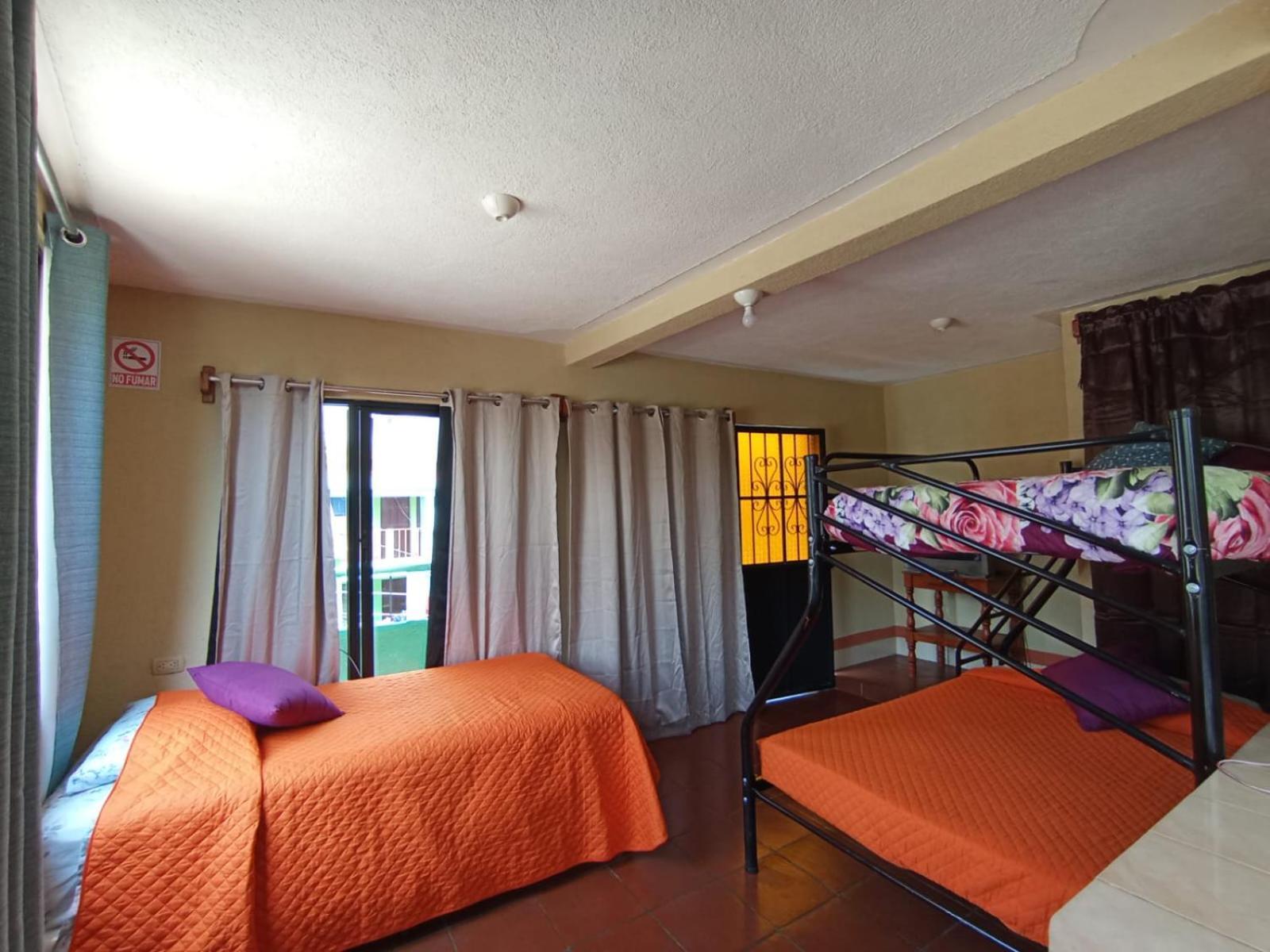 Hostal Sweet Dreams Panajachel Bilik gambar